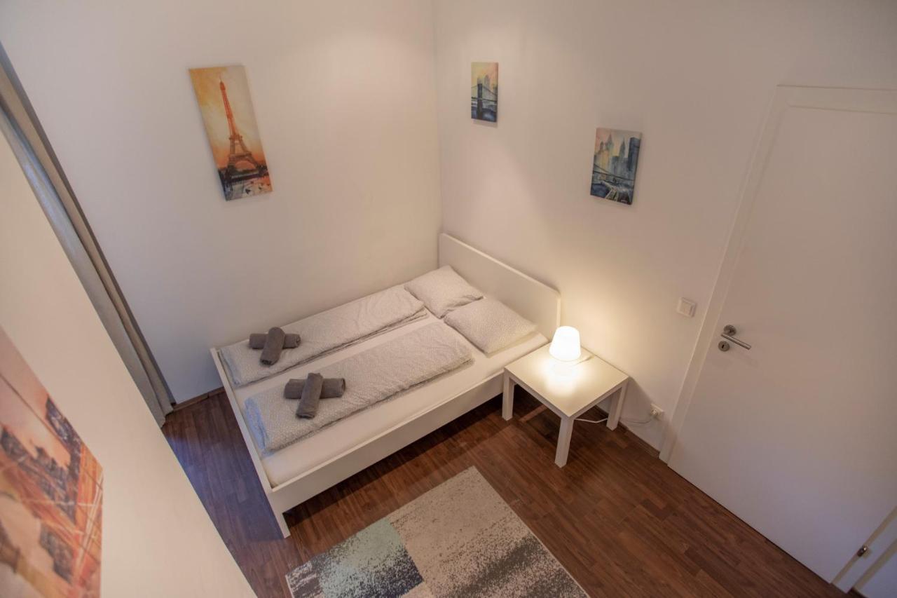 Innsbruck City Center Duplex I 24H Self-Check-In Buitenkant foto