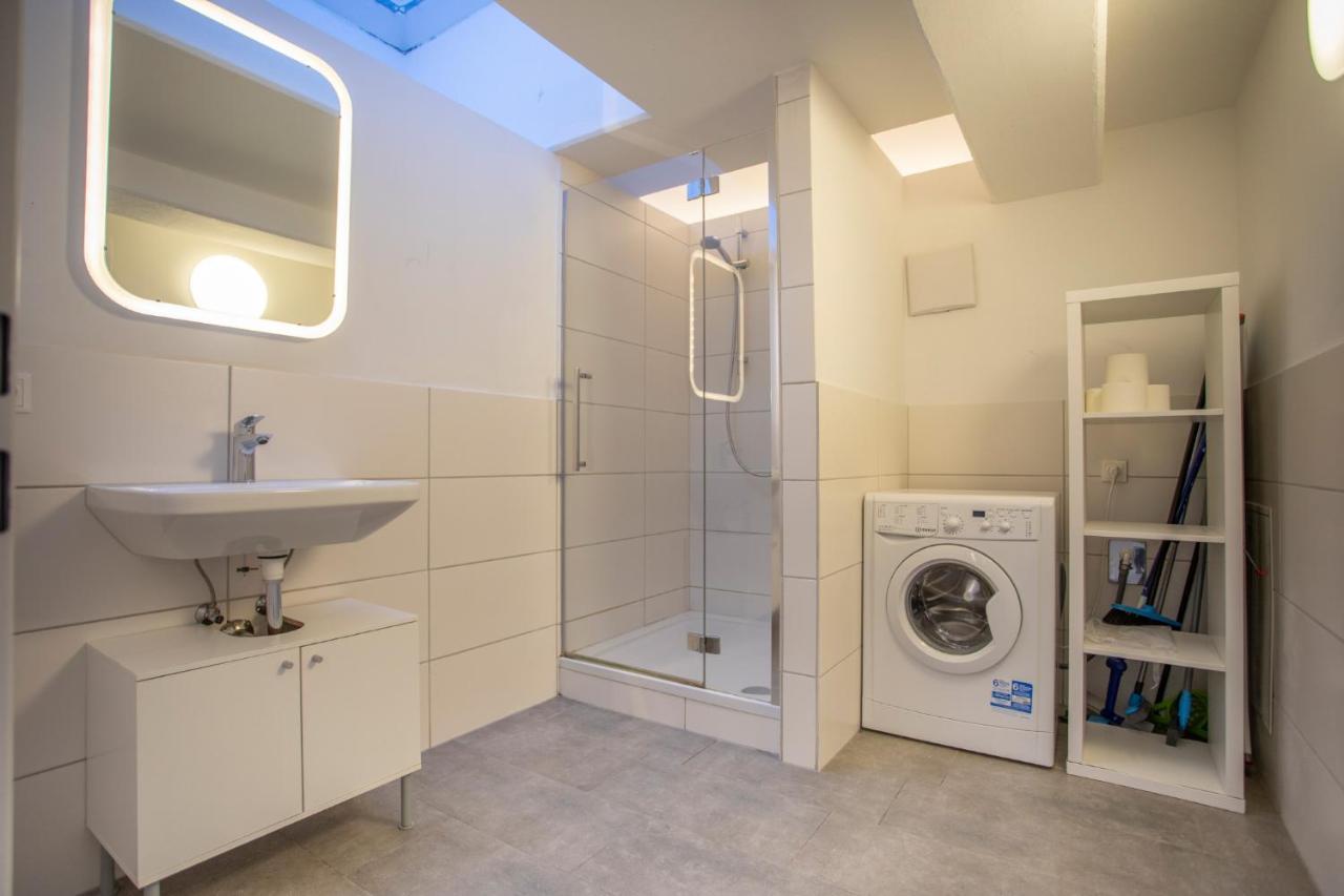 Innsbruck City Center Duplex I 24H Self-Check-In Buitenkant foto