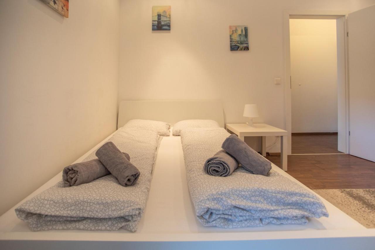 Innsbruck City Center Duplex I 24H Self-Check-In Buitenkant foto